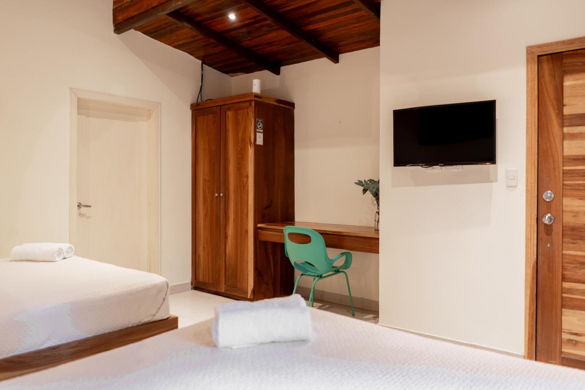 Banana Beach Bungalows Playa Santa Teresa (Puntarenas) Exterior foto
