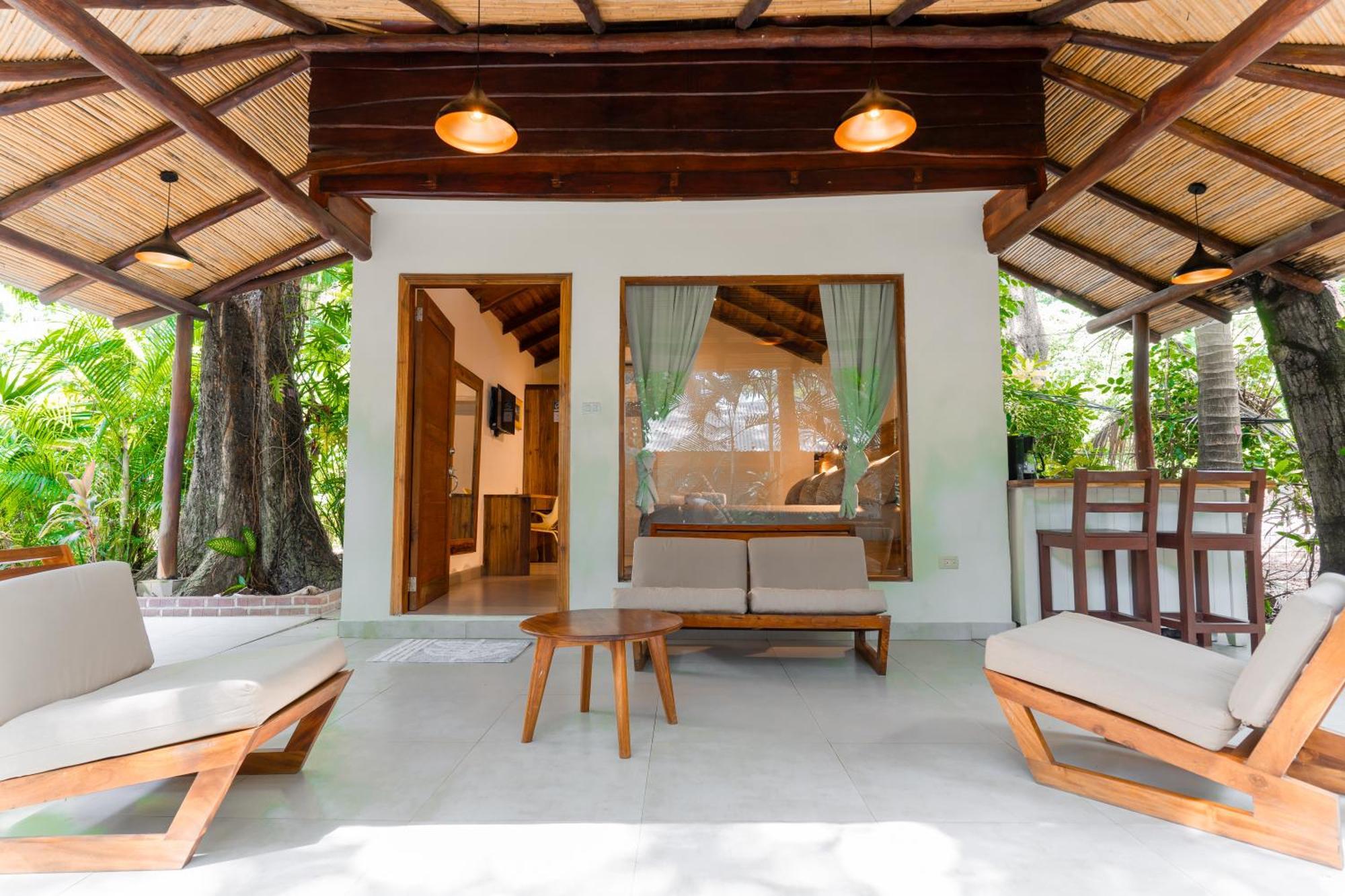 Banana Beach Bungalows Playa Santa Teresa (Puntarenas) Exterior foto